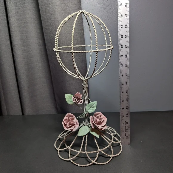 Elegant Hat Wig Stand Display With Flower Accents - Picture 8 of 9